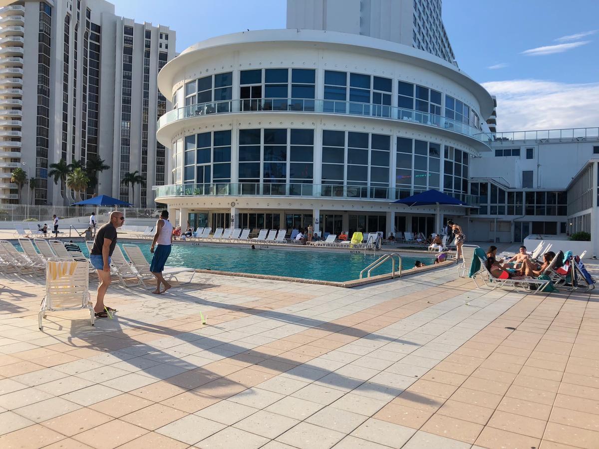 Ocean Front Studio Units Miami Beach Exterior foto